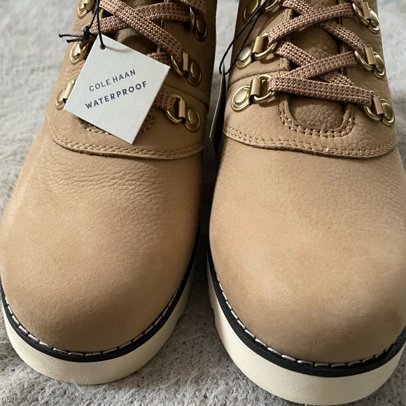 COLE HAAN • Nantucket Rugged Hiker Bootie • Women’s - Picture 8 of 13